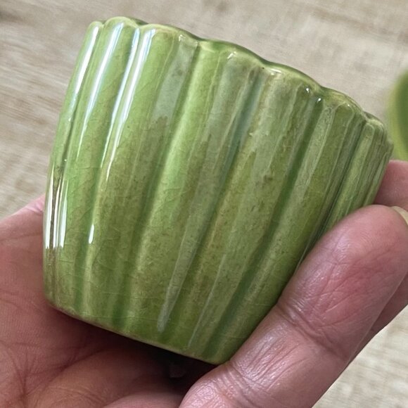 Trinket Dish, Vintage Ceramic Green Shell , with Small Cup, EUC - Picture 4 of 7